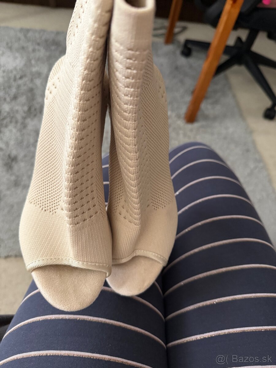 Topánky elegantné 38 - 2