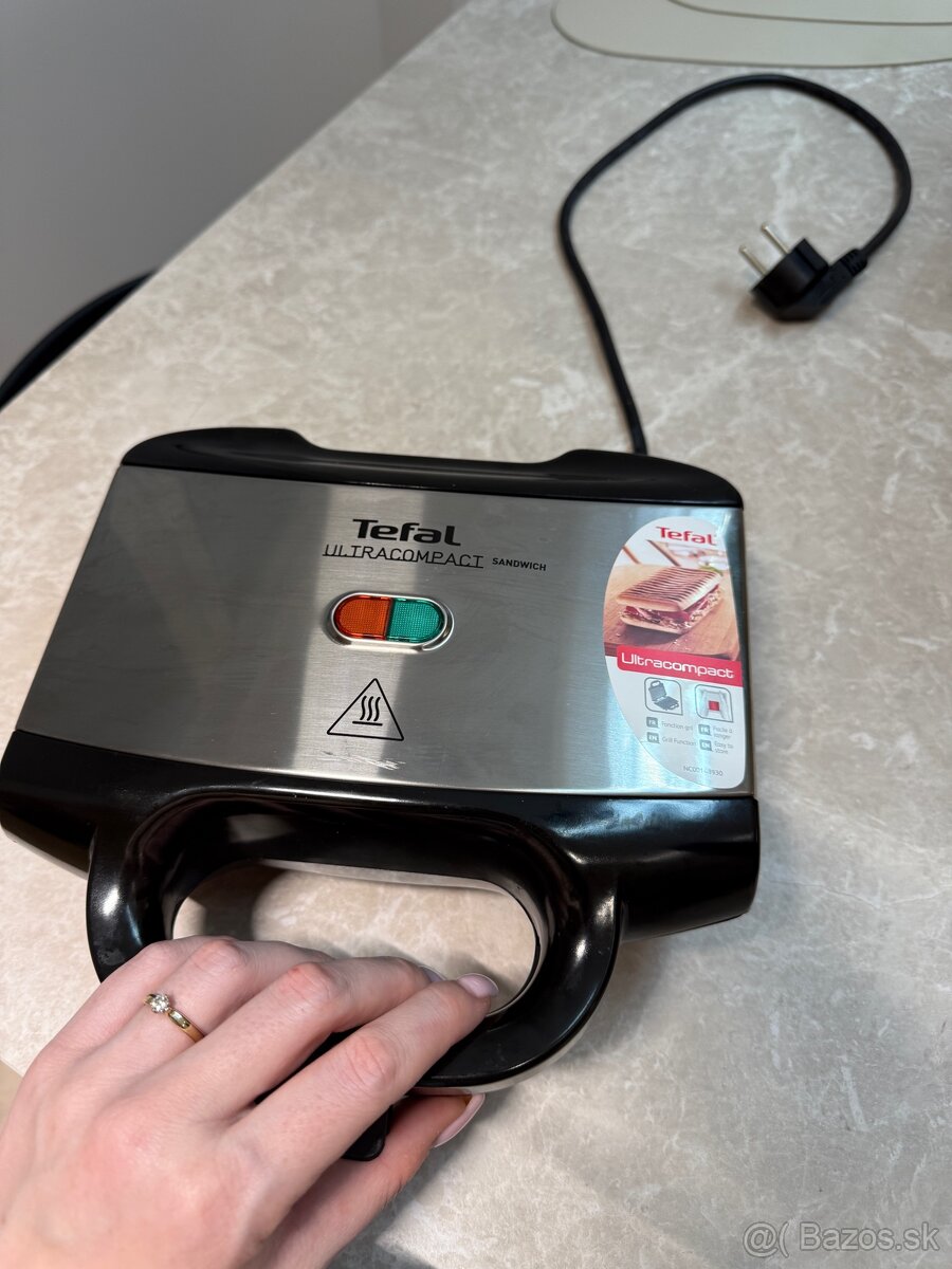Tefal sendvičovač - 2