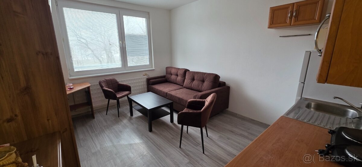 Prenajmeme garsonku v Šali - Šafárikova ul. - 2