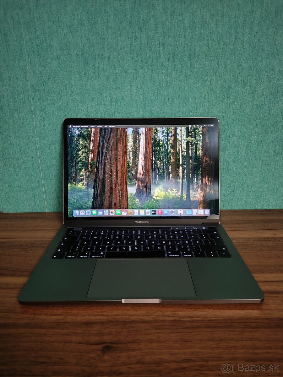 MacBook Pro 2018 | i7 • 16GB • 1TB SSD - 2
