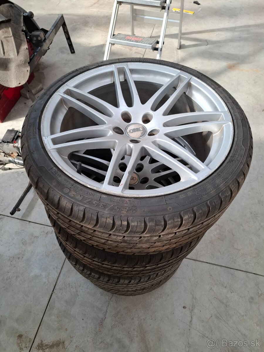 Audi A5 255/35 R20 - 2