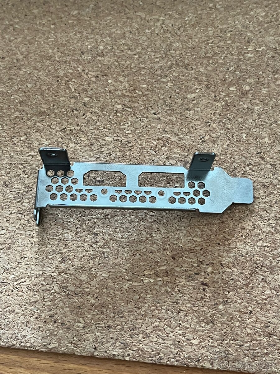 Low profile pliesok pre RX 6400 - 2