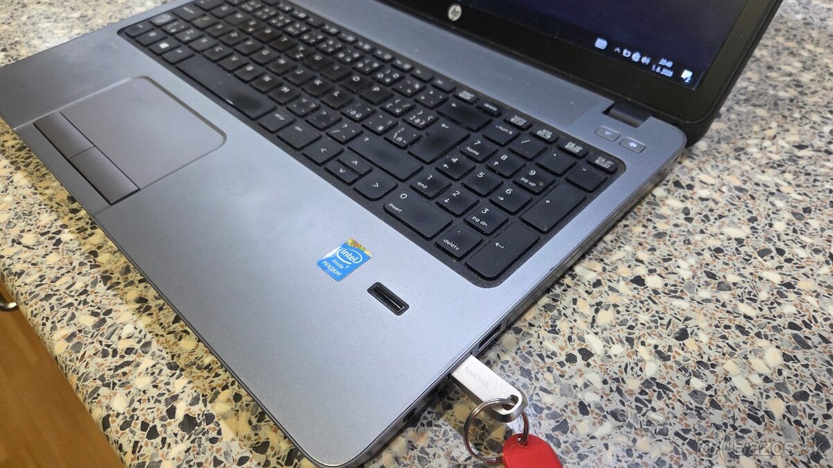 Predam HP 8GB RAM SSD laptop - 2