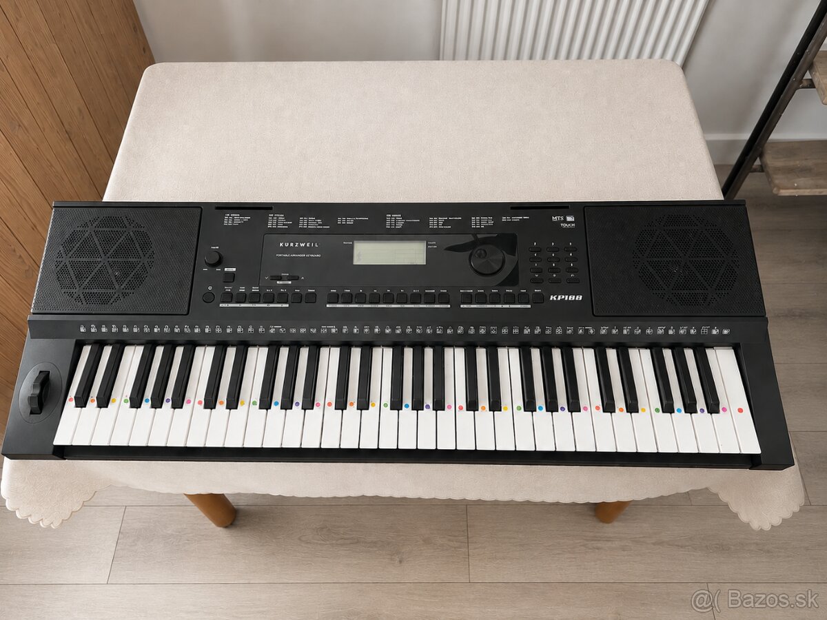 Predam klavesy Kurzweil - 2