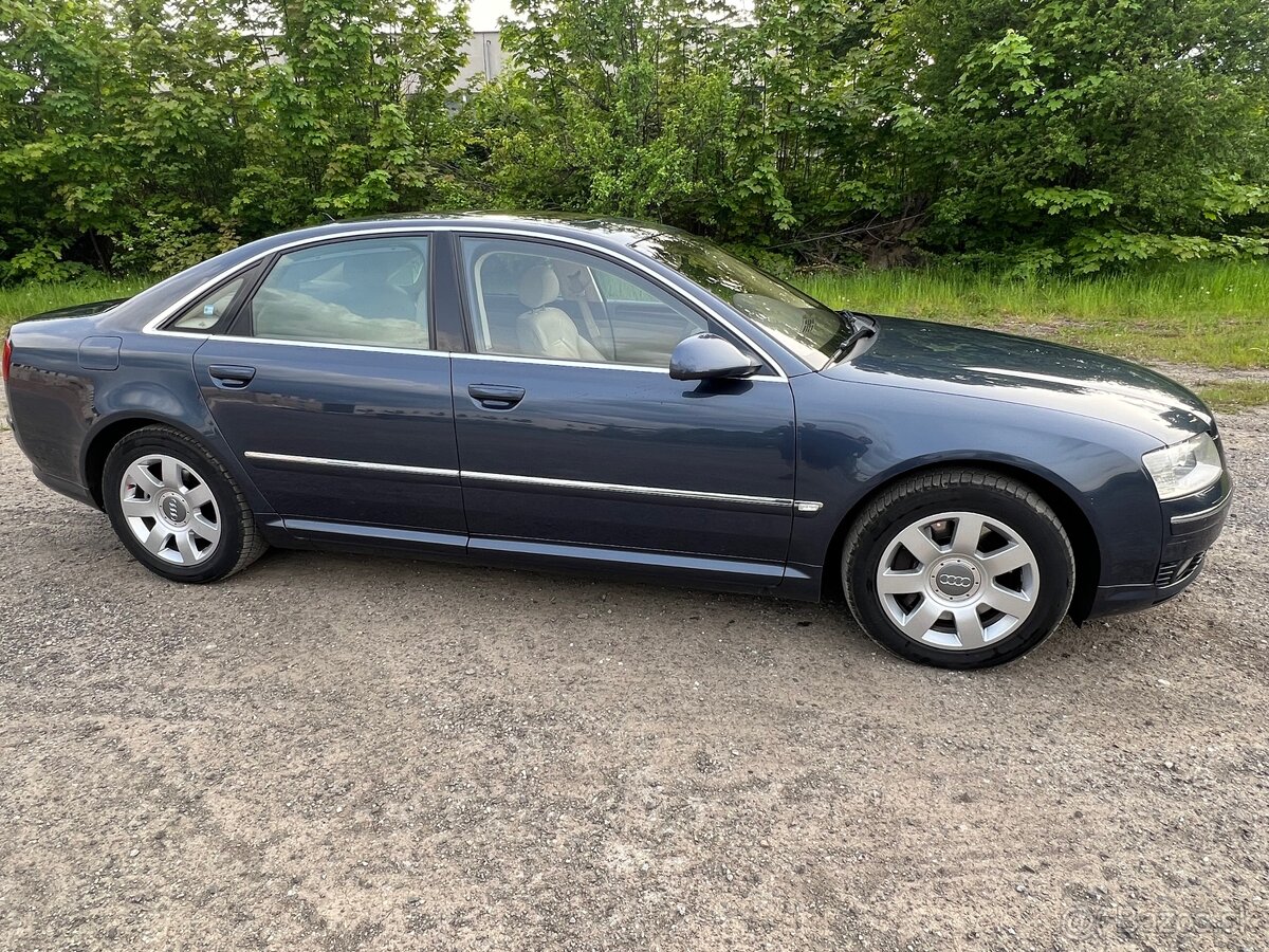 Audi A8 D3 4.2 - 2