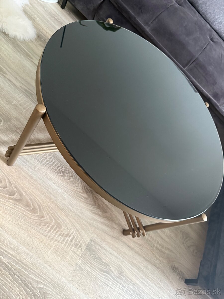 Konferenčný stolík - 2