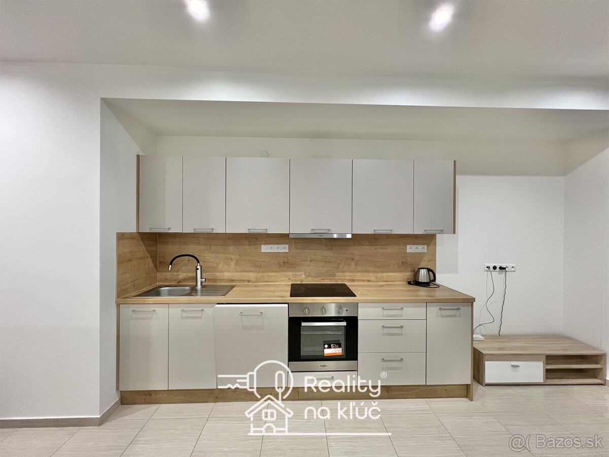 Na prenájom elegantný zariadený 1-izbový byt pri stanici NZ - 2