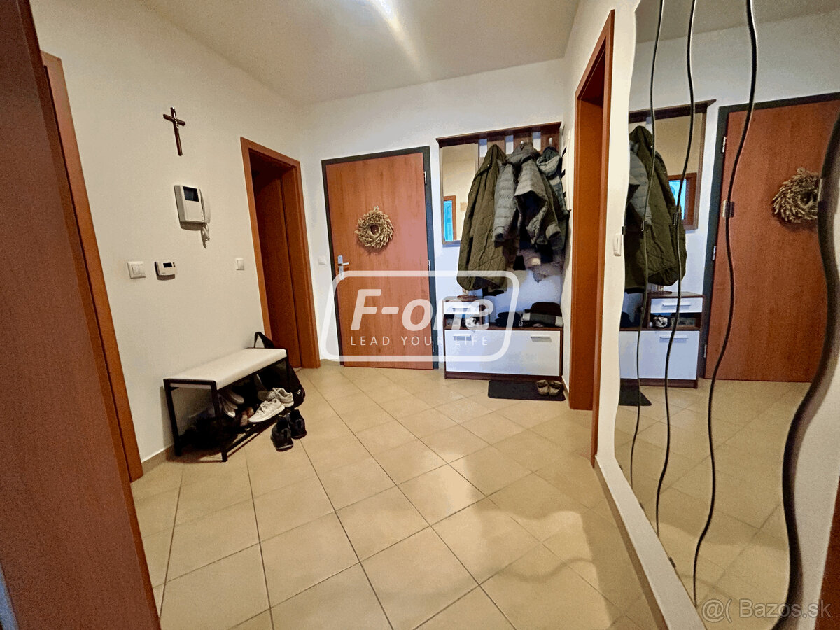 Prenájom 2 izbový byt - Bratislava - Ružinov, Nevädzová - 2