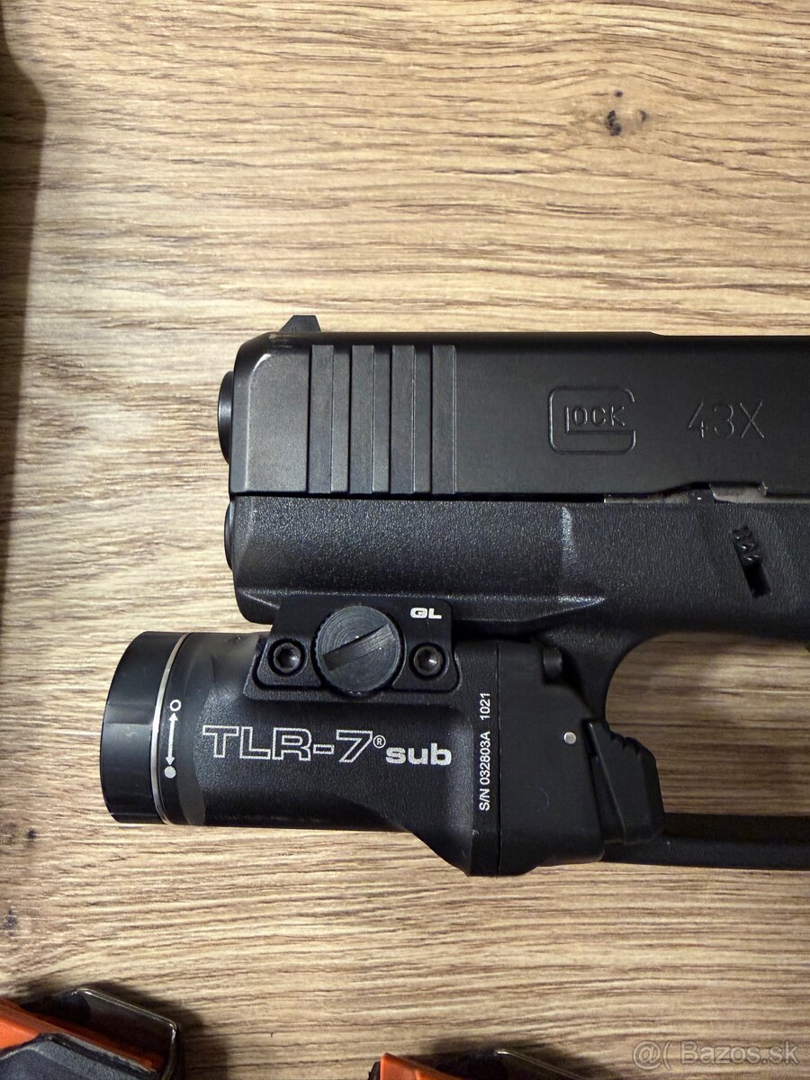 Glock 43x Streamlight TLR 7-SUB - 2