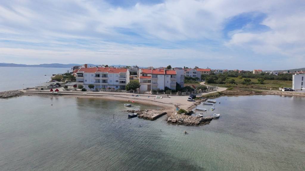 CHORVÁTSKO - Apartmány 1.rad od mora - SUKOŠAN, ZADAR - 2