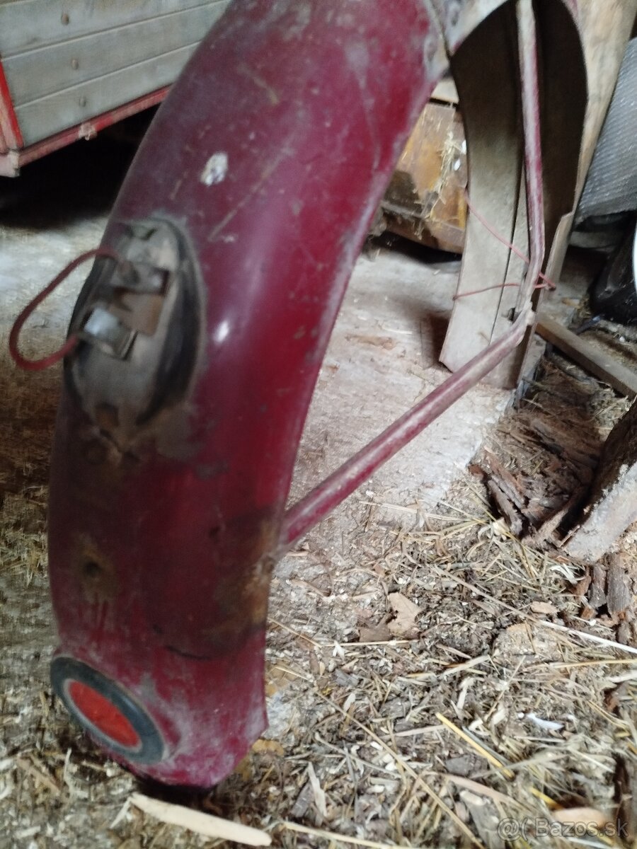 Predám diely na jawa perak - 2