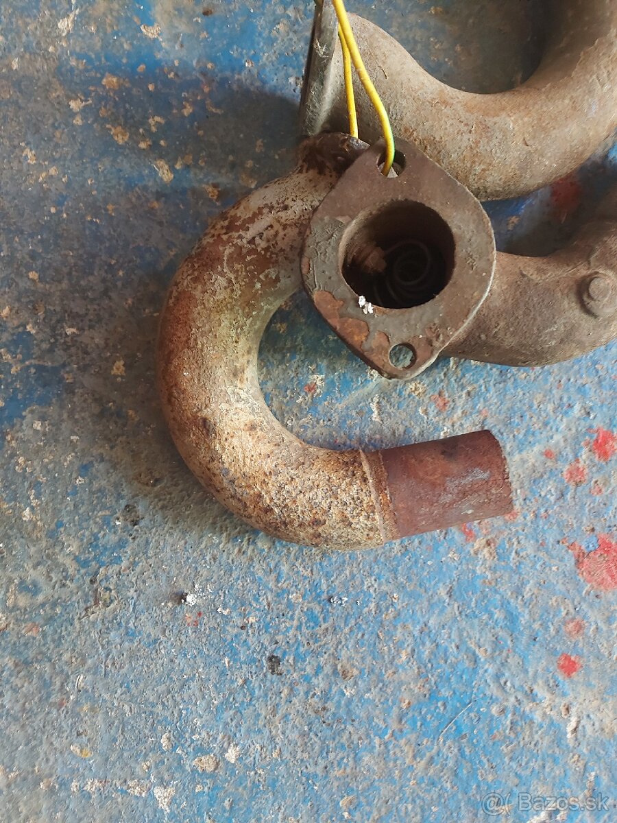 Vífukové koleno Zetor - 2