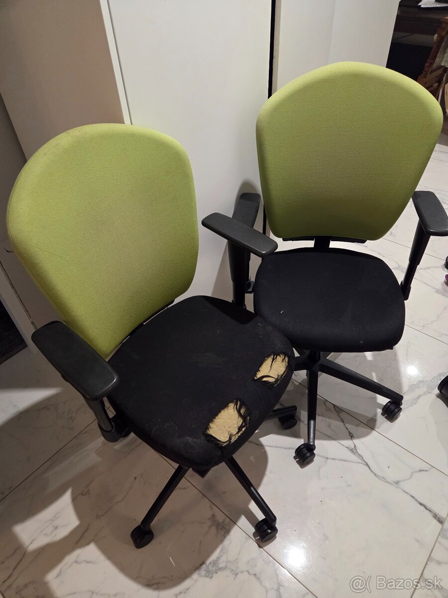Darujem 2 kancelarske stolicky - 2