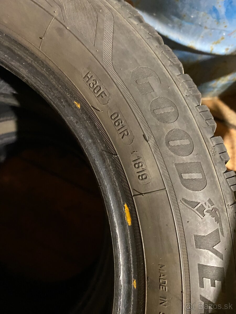 Goodyear UltraGrip 9+ 205/55 R16 91H - 2