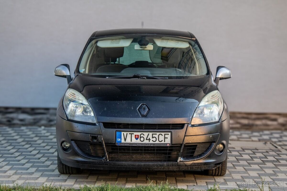 Renault Mégane Scénic 3 96kW MT/6 2011 - 2