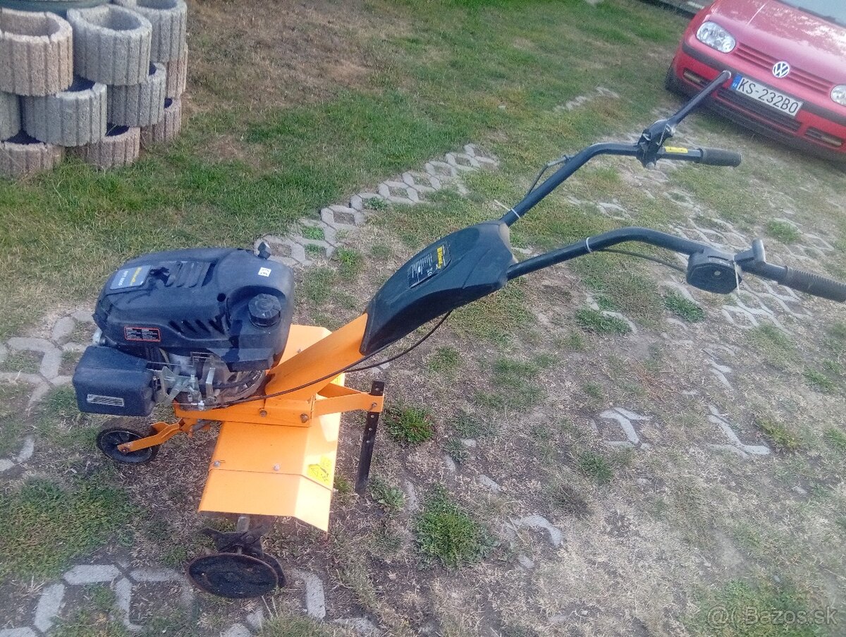 Motorový rotavator/ Benzínový kultivátor - 2