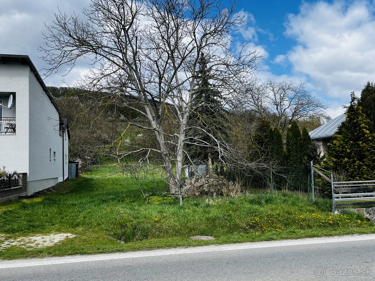 SLNEČNÝ stavebný pozemok 1 008m2, VT, Sedliská - 2