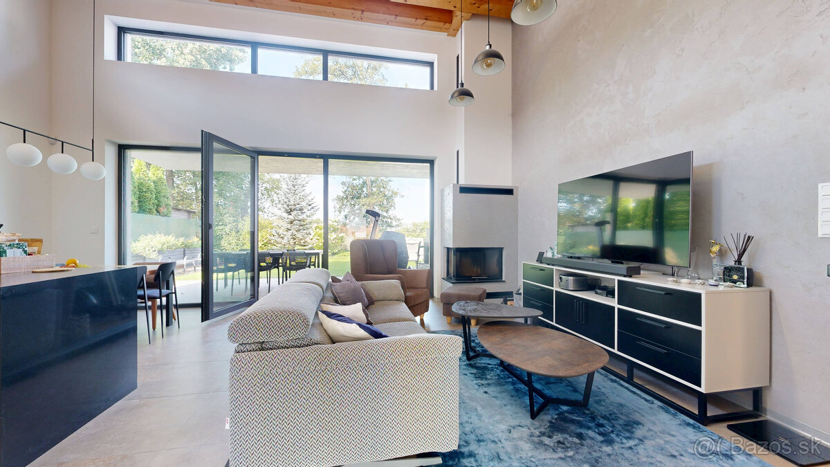 Luxusný rodinný dom pri golfovom rezorte Penati - 2