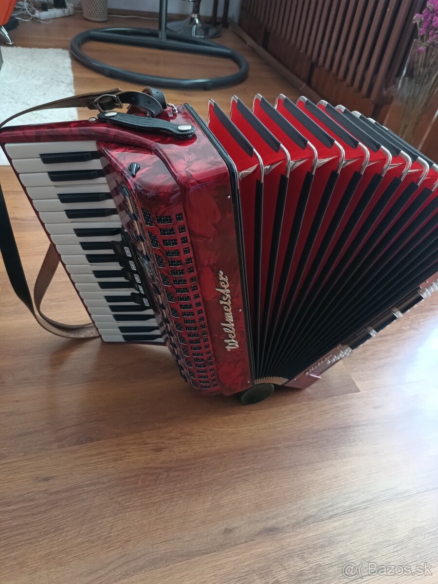 Predám akordeon - 2
