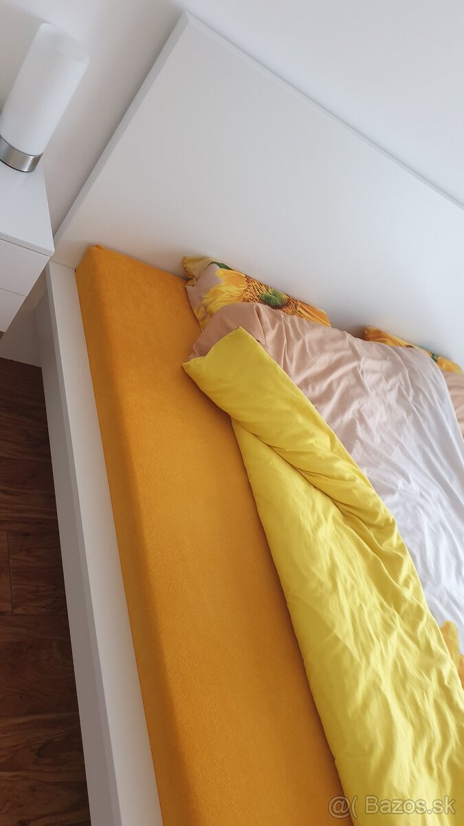 Manželská posteľ s roštami - 2