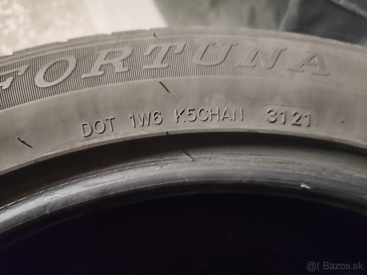 Predám 245/45r19 - 2
