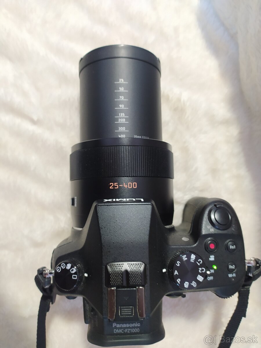 Panasonic Lumix DMC FZ1000 - 2