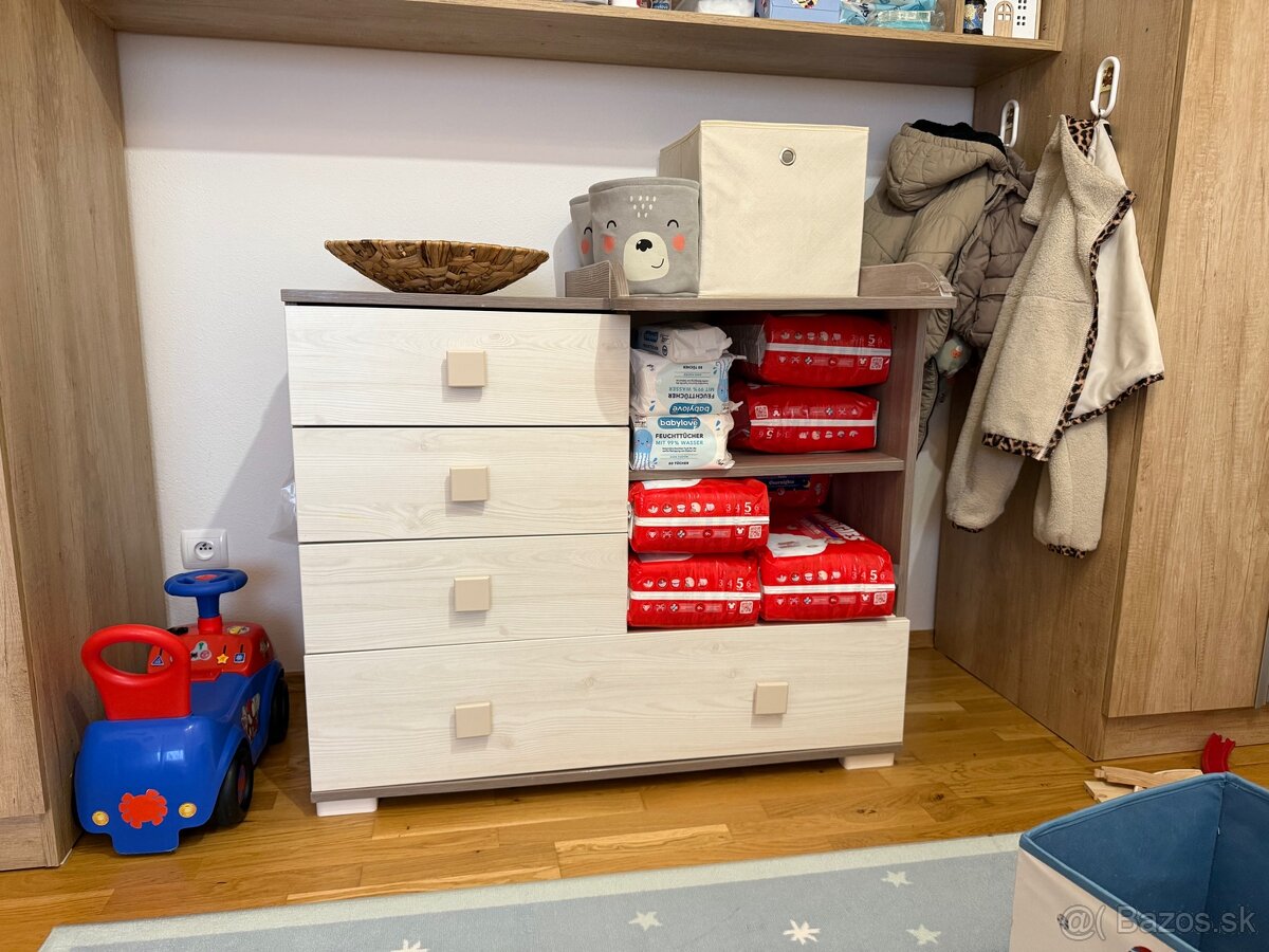 Komoda s prebalovacim pultom - 2