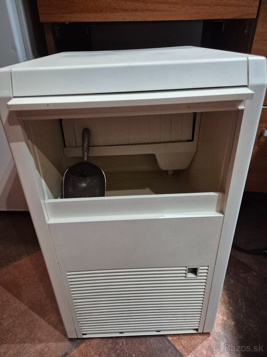 Výrobník ľadu - 2