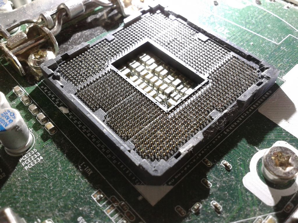 dosku 1151 4+6pin za 30e - 2