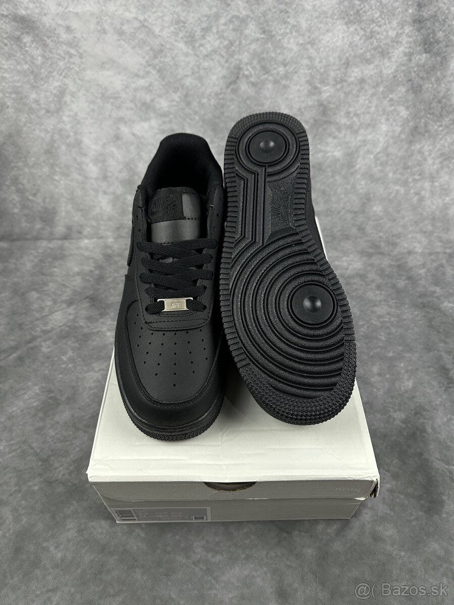 Nike Air Force 1 Čierne - 2