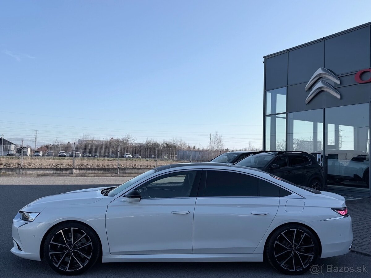DS9 1.6 E-Tense 360k S&S Opera A/T AWD 32 668 KM - 2