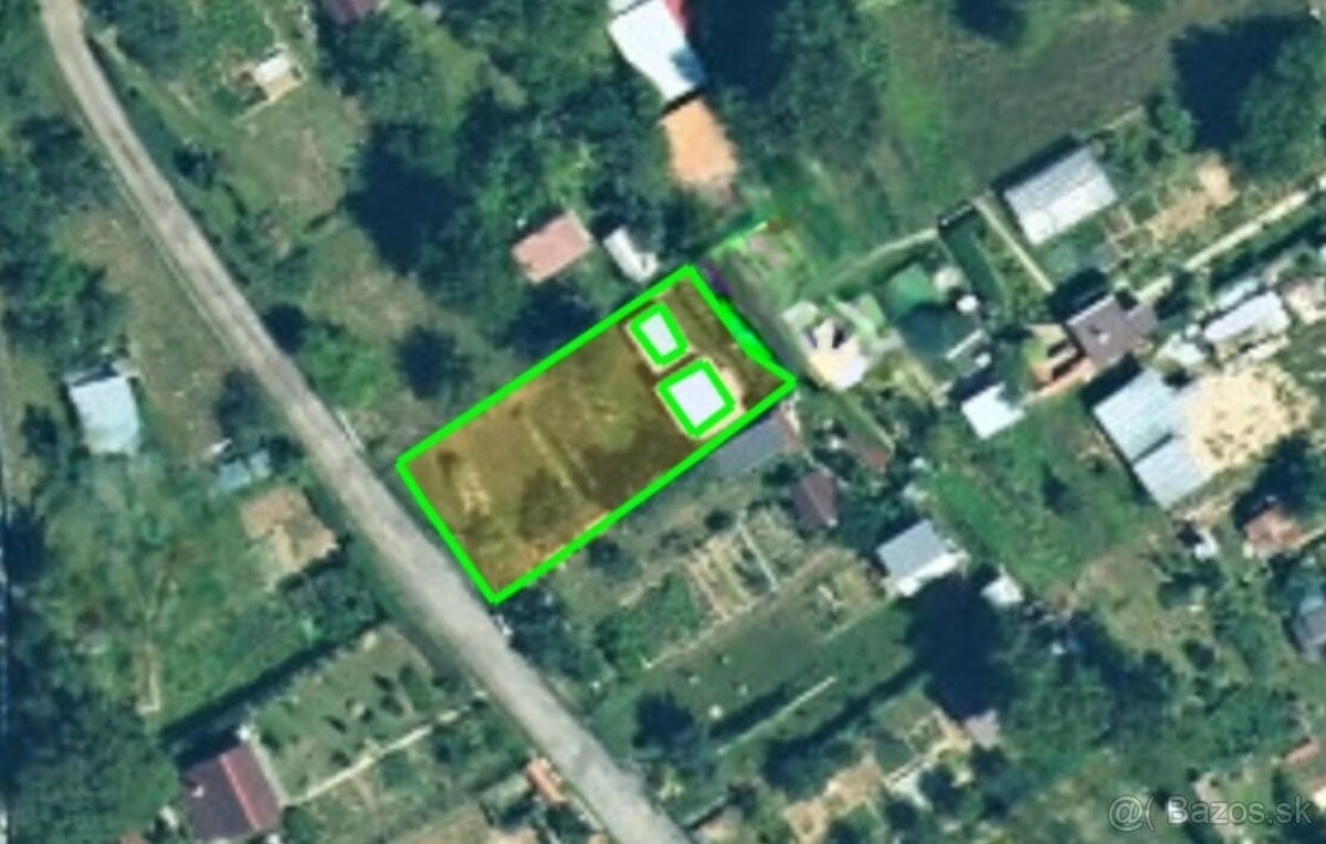 POZEMOK V CHATOVEJ OBLASTI, SVIDNÍK - 2