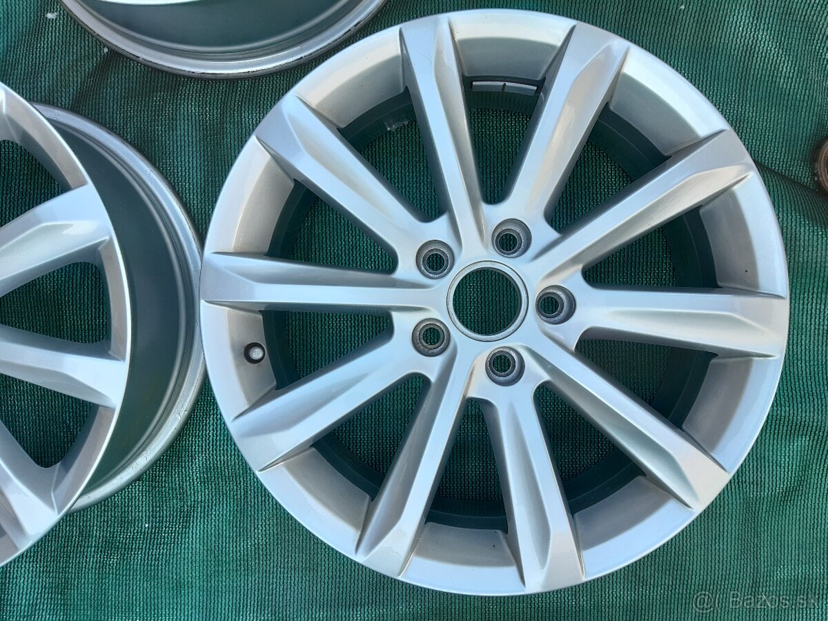 Alu disky R17 Volkswagen Passat et41 - 2