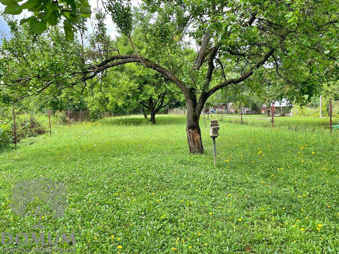 1413m2 rekreačný / stavebný pozemok v Novom Meste n/V - 2