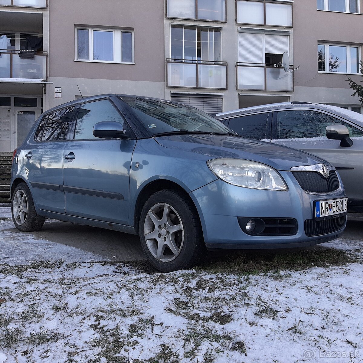 Škoda fabia - 2