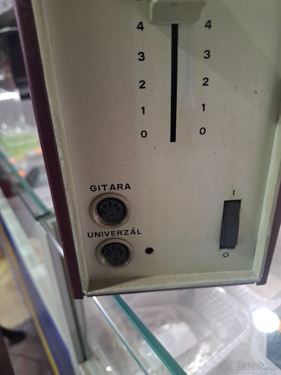 Predám zosilňovač Tesla AZK180 - 2