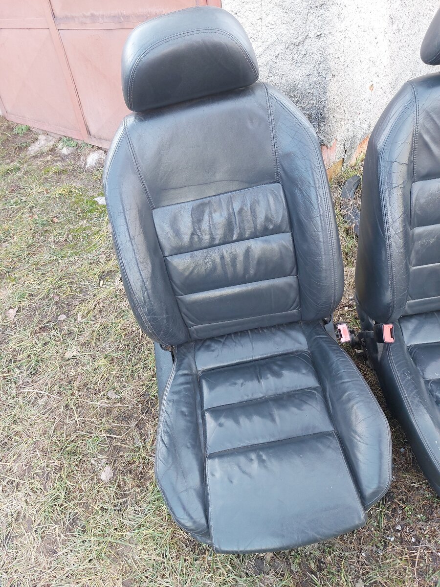 kožené sedačky Superb I - 2