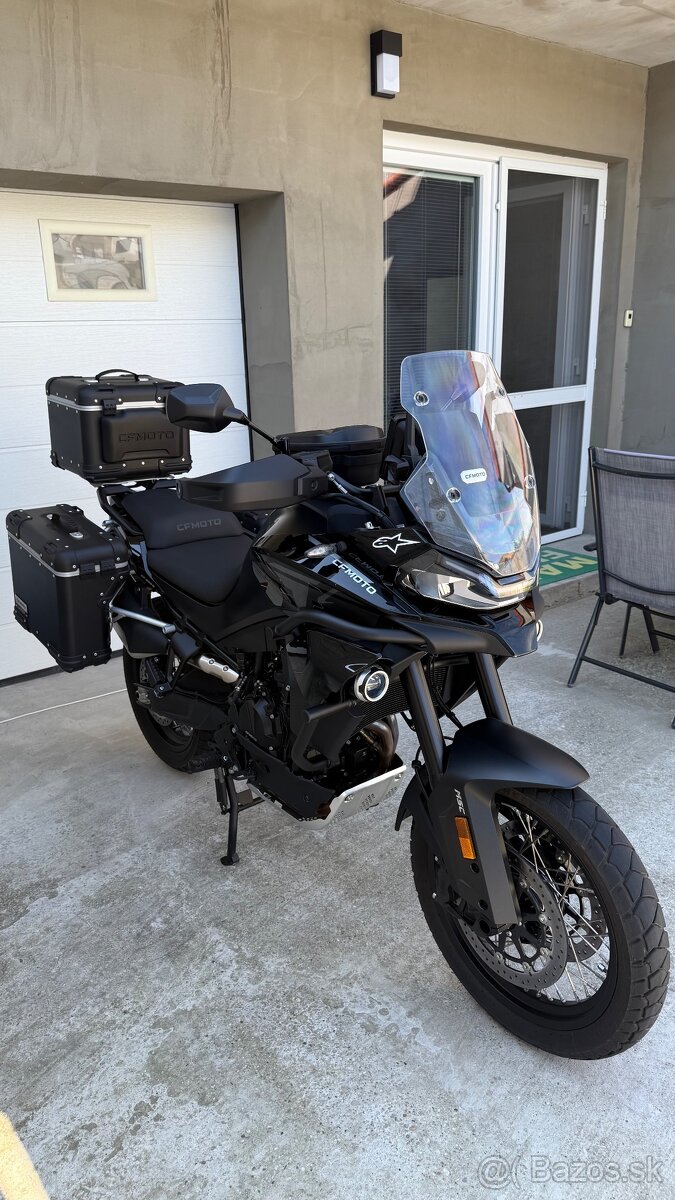 CFMOTO 800MT EXPLORE