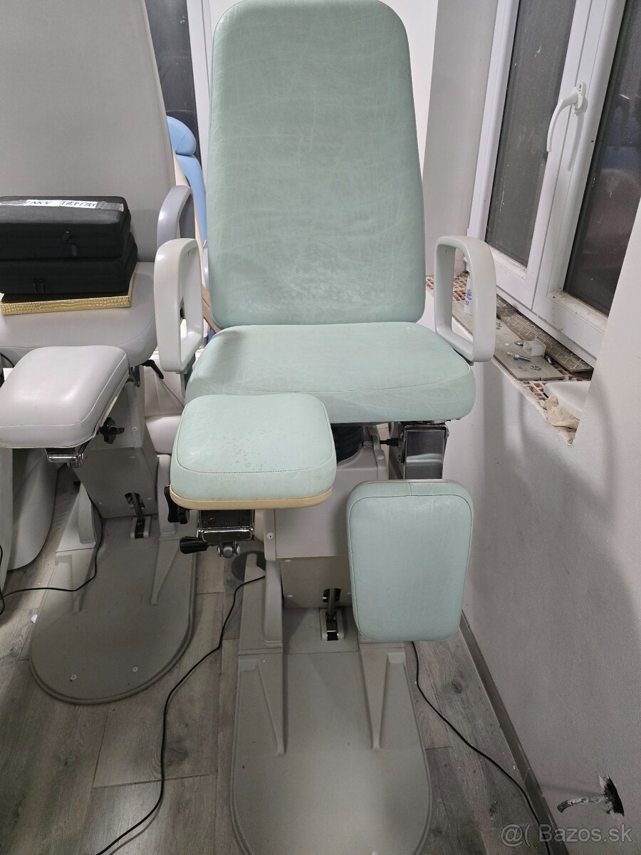 Elektrické Pedikérské křeslo AKCE zelené gerlach - 2