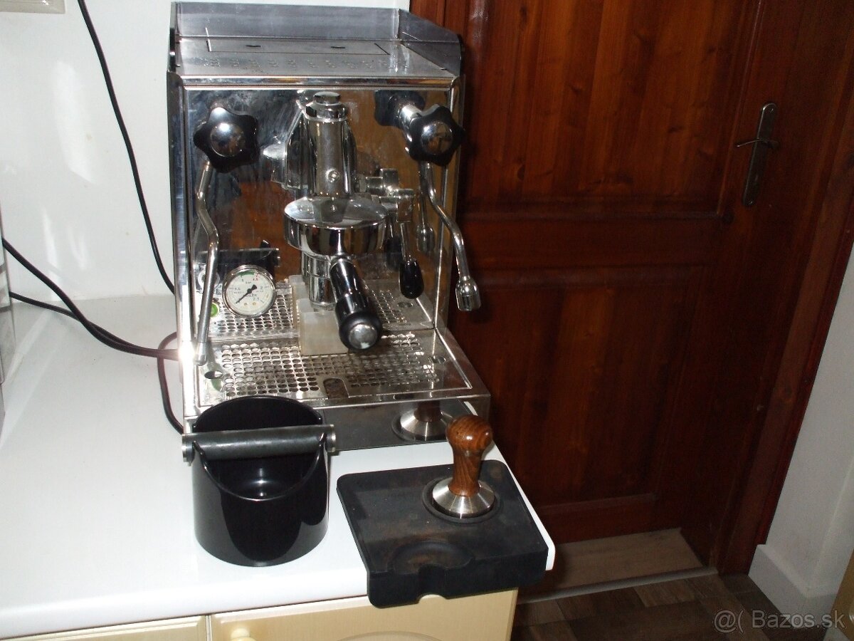 Predam Profi kavovar La Pavoni CEM hlava E61 - 2