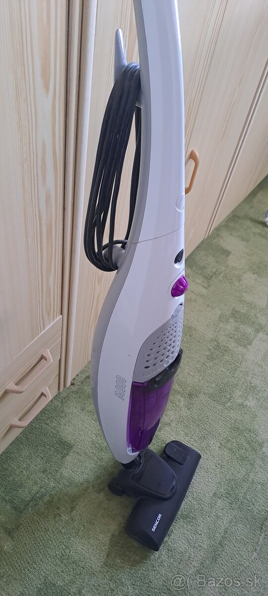 Tycovy vysavac Sencor 800W - 2