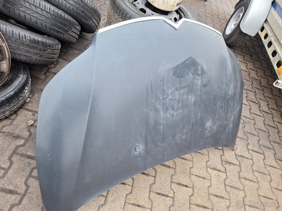 Citroen C4 Predná kapota - 2