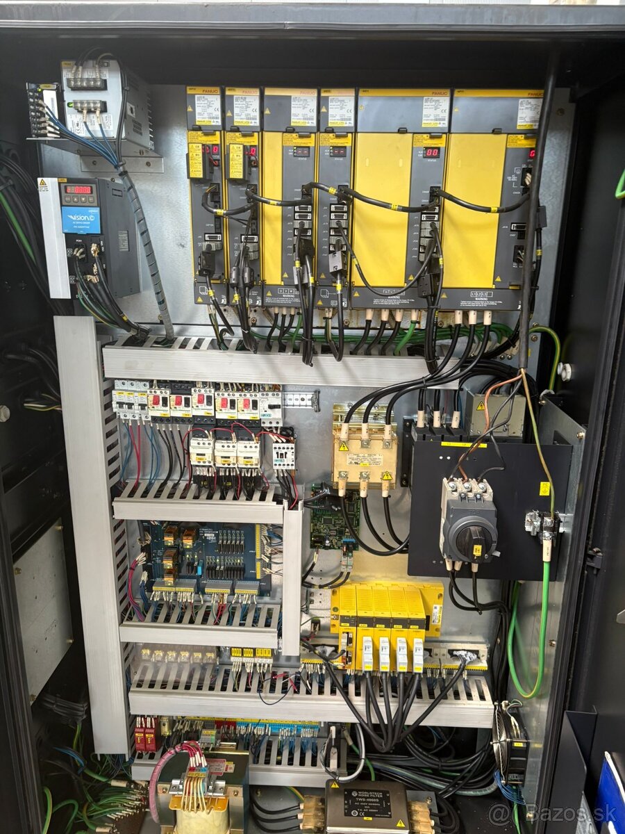 CNC soustruh Doosan Puma 2100MS - 2