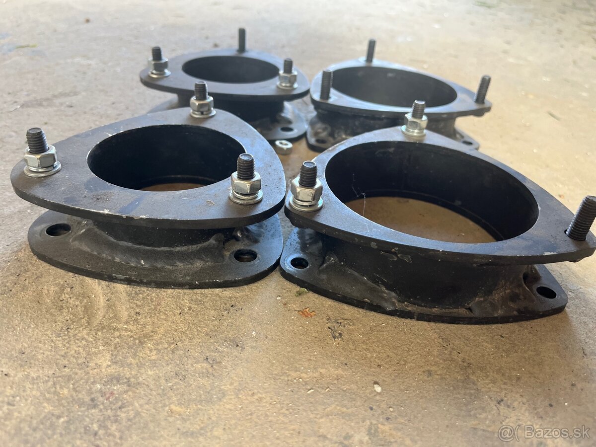 Podložky pre Subaru Forester - 2