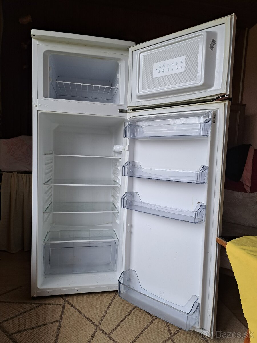 chladnička PHILCO PT2272 - 2