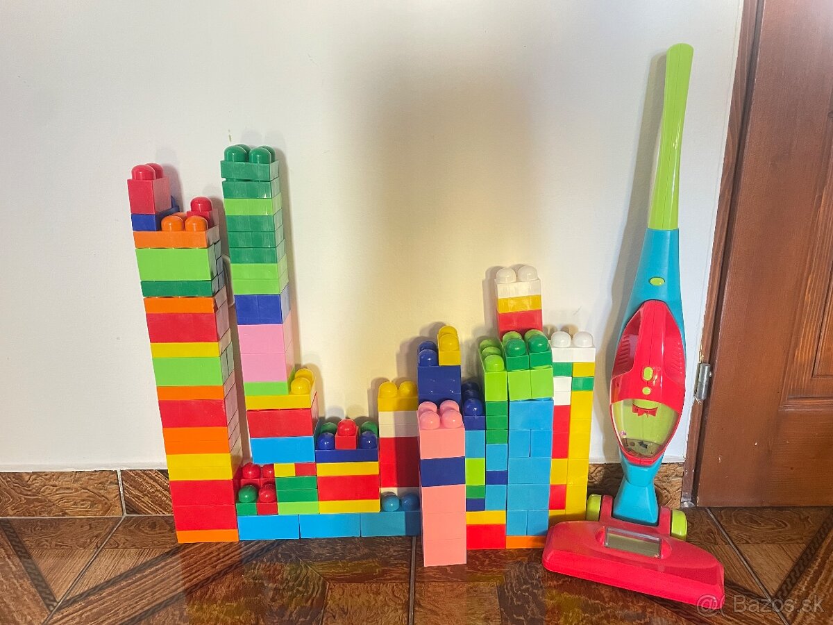 Predam Mega Bloks Mašinka Tomáš S Kockami - 2