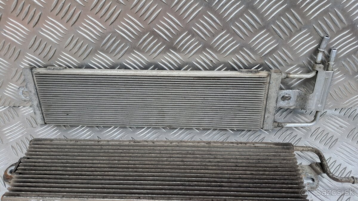 CHLADIČ NAFTY - GOLF5, OCT2, TOURAN, A3,PASSAT B6, SUPERB 2 - 2