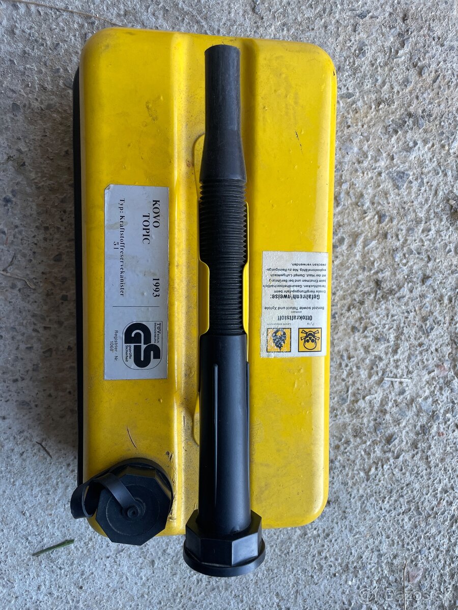 Predam nudzovy kanister 5 l k veteránu - 2