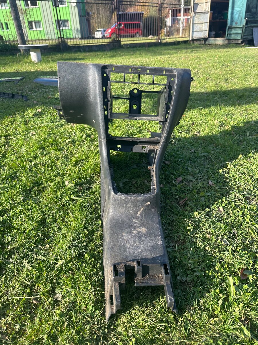 Vrch palubovky,stratový panel,PP tapacir, kastlik - 2