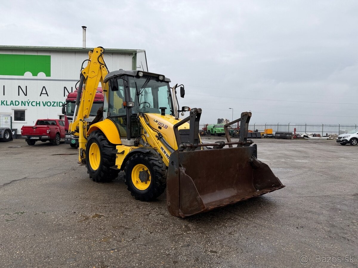 NEW HOLLAND traktor báger 2006 VIN 028 - 2